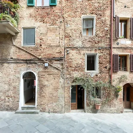 Apartment Nuova Sotto La Torre Del Mangia *