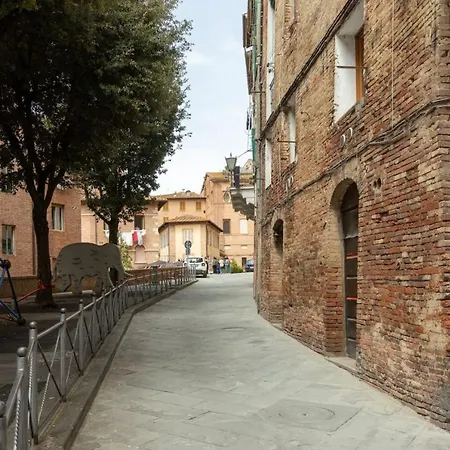 Nuova Sotto La Torre Del Mangia Apartment Siena